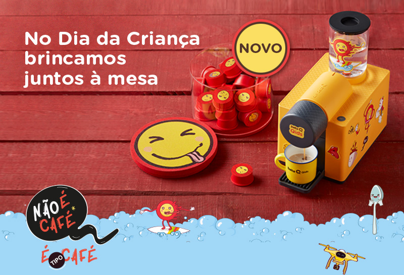 No Dia da Criança brincamos juntos à mesa